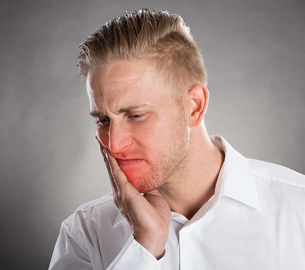 Pearland 7 Signs You Need Endodontic Surgery
