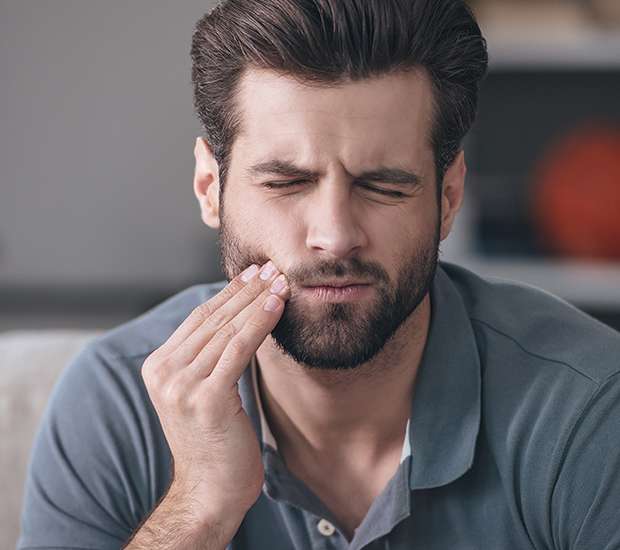 Pearland Can a Cracked Tooth be Saved with a Root Canal and Crown